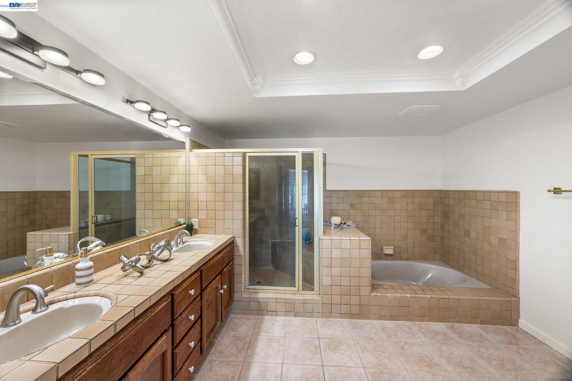 817 Redwood Dr, Danville, CA 94506