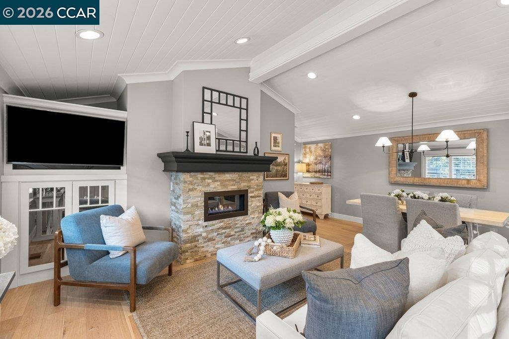 533 DIABLO ROAD, Danville, CA 94526