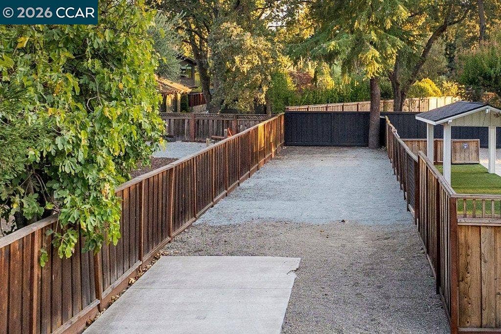 533 DIABLO ROAD, Danville, CA 94526