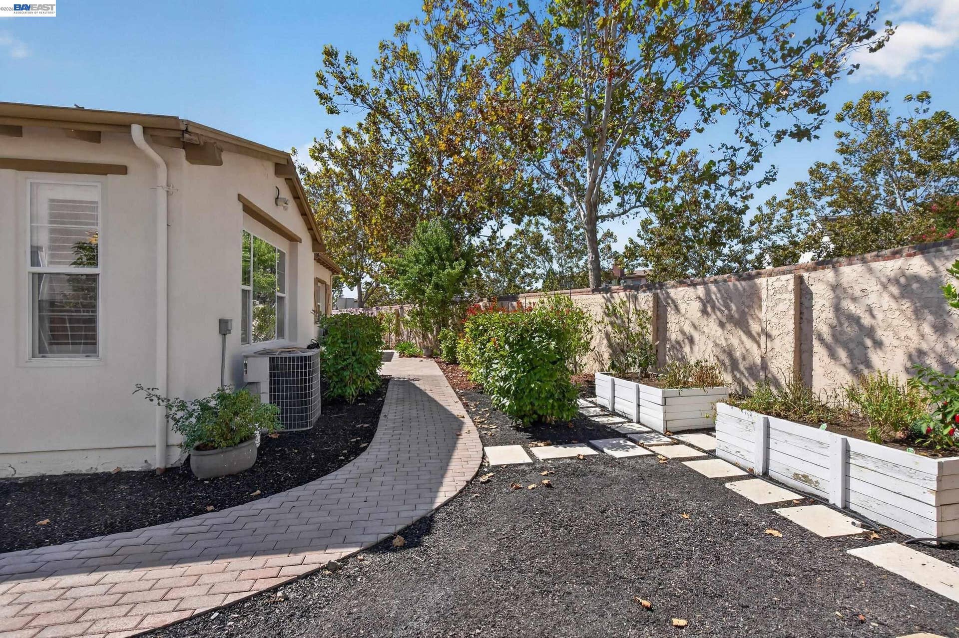 1135 Blue Spur Cir, Danville, CA 94506