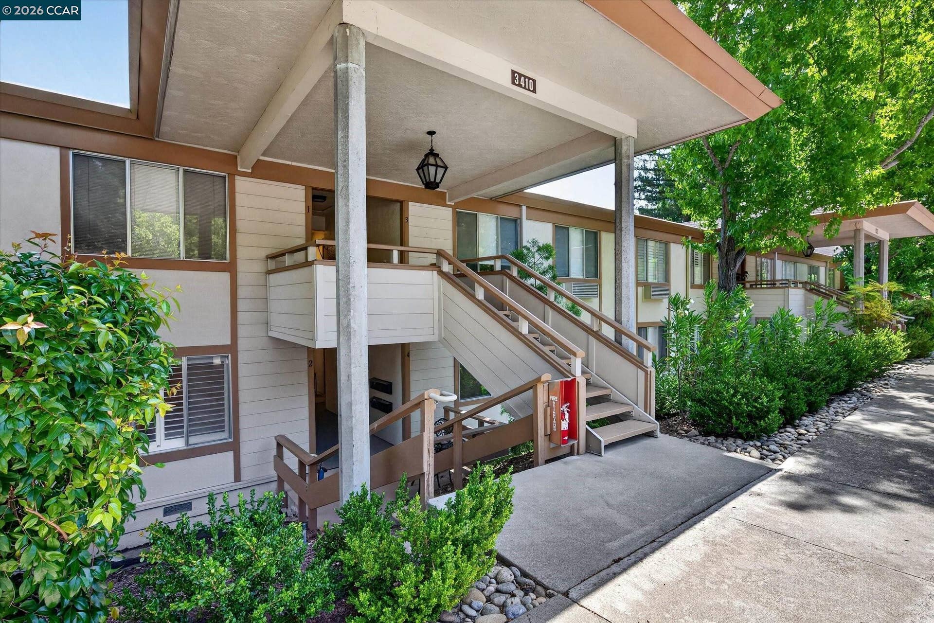 3410 Tice Creek Dr, #2, Walnut Creek, CA 94595