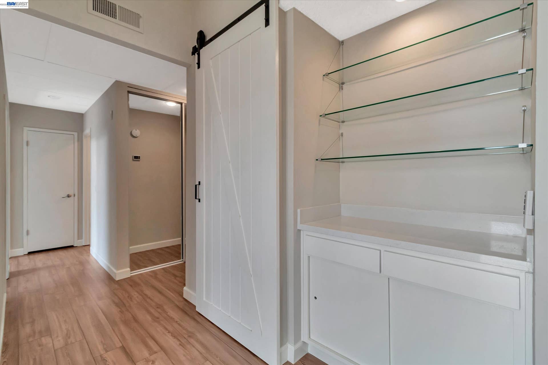 410 N Civic Dr, #302, Walnut Creek, CA 94596