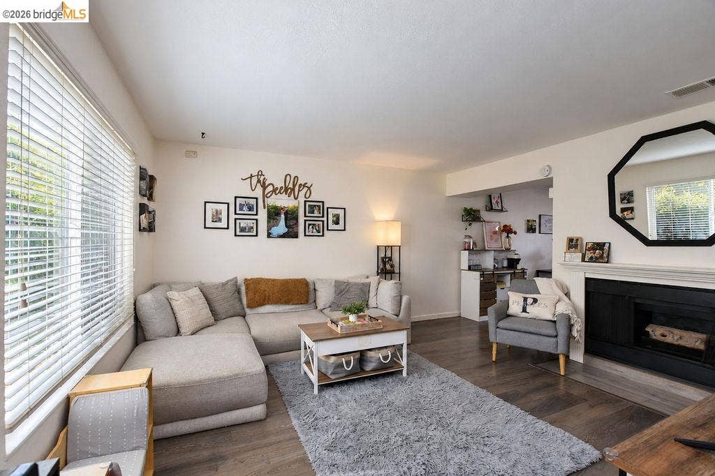 1261 Pine Creek Way, #C, Concord, CA 94520