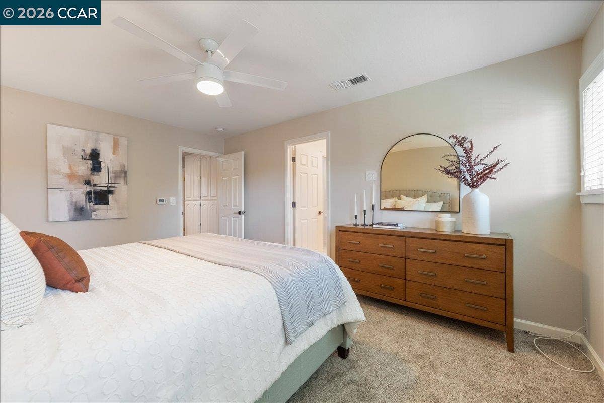 Primary Bedroom2
