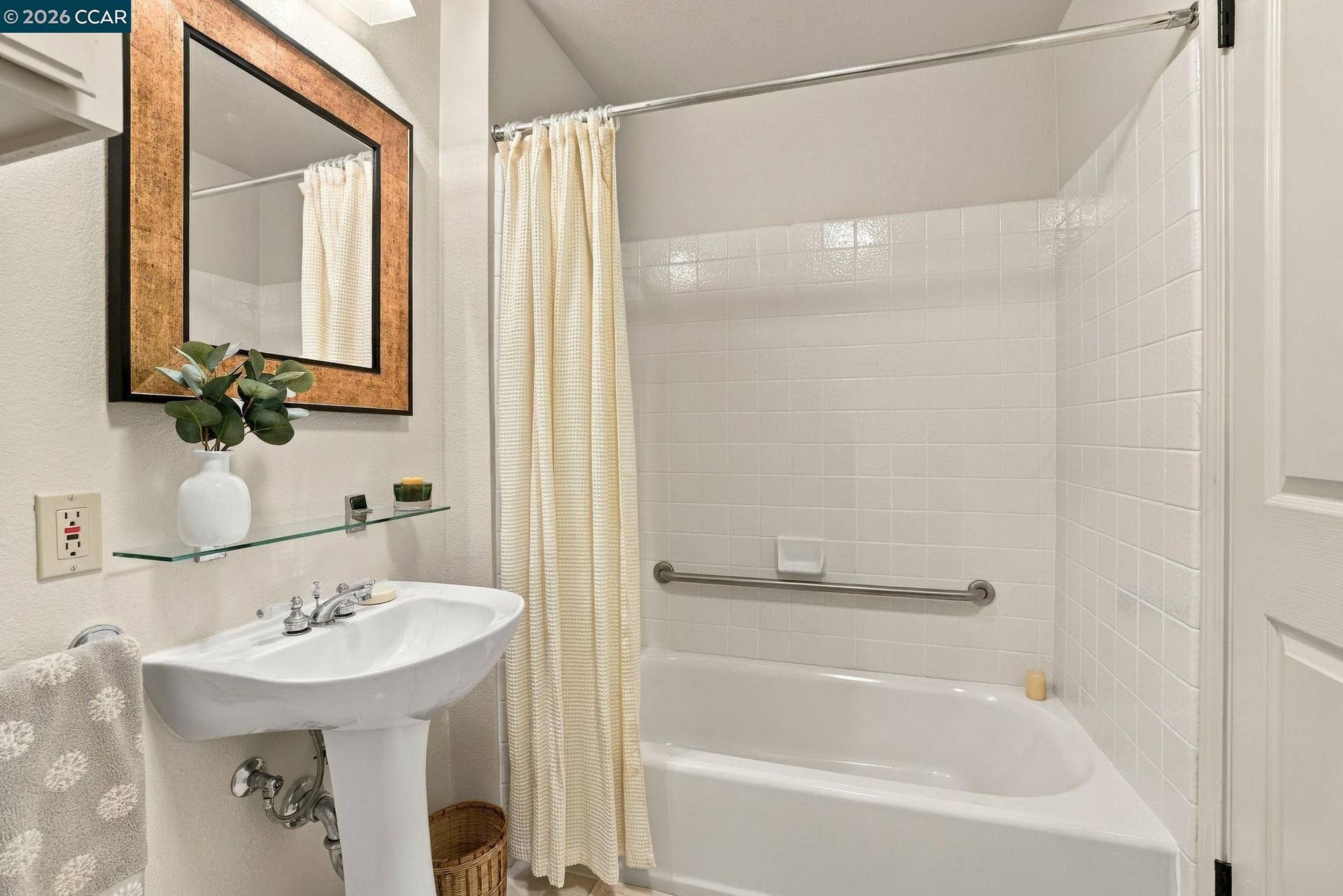 5951 Autumnwood Dr, #3B, Walnut Creek, CA 94595