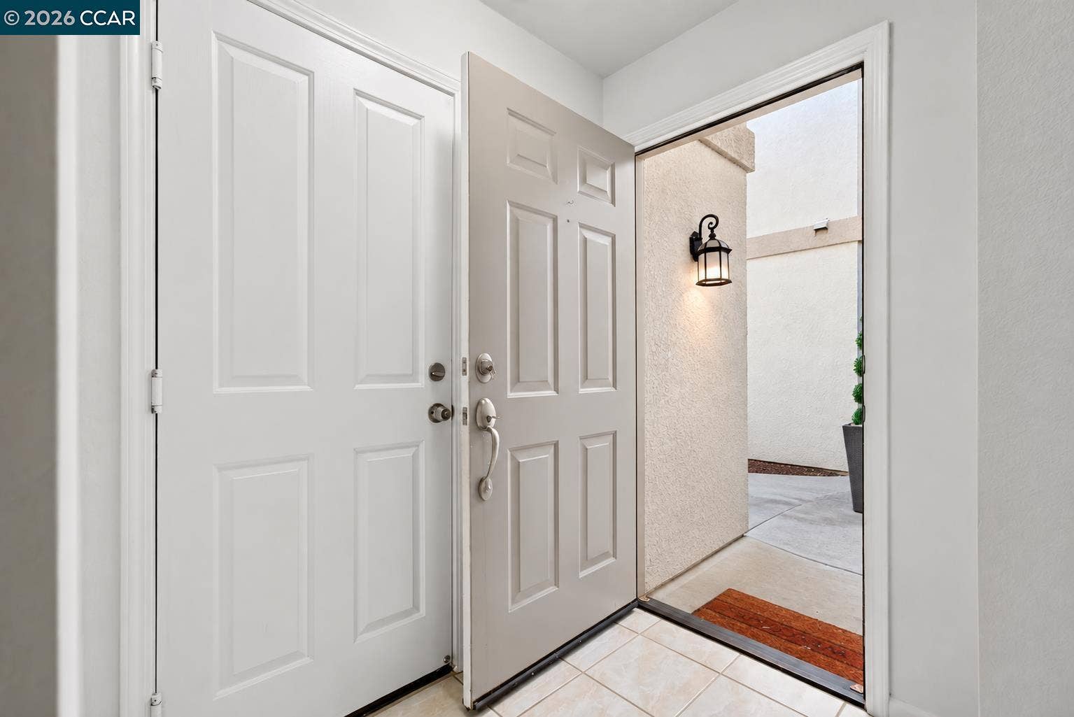 242 Portola Dr, Danville, CA 94506