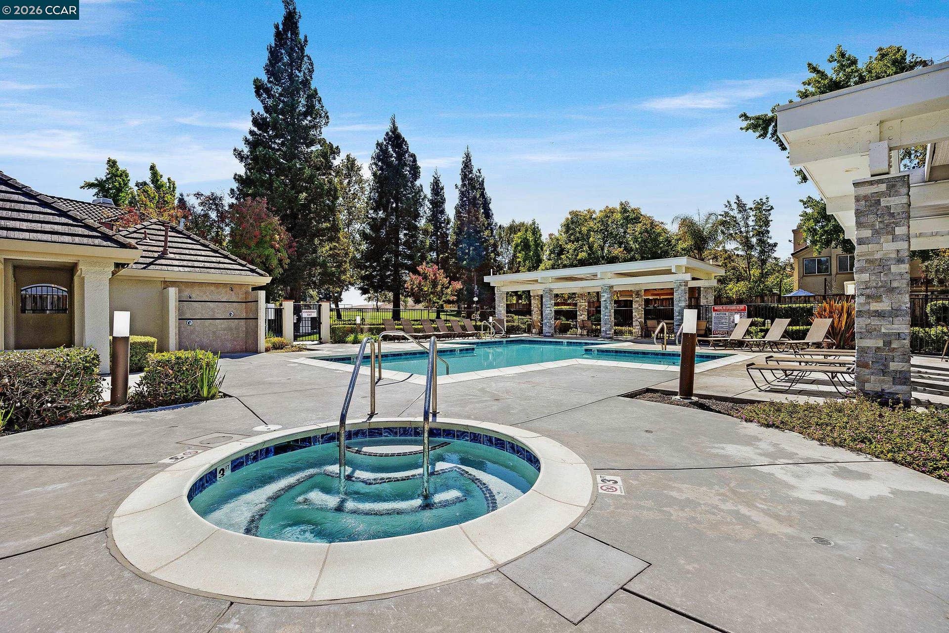 121 Parkhaven Dr, Danville, CA 94506