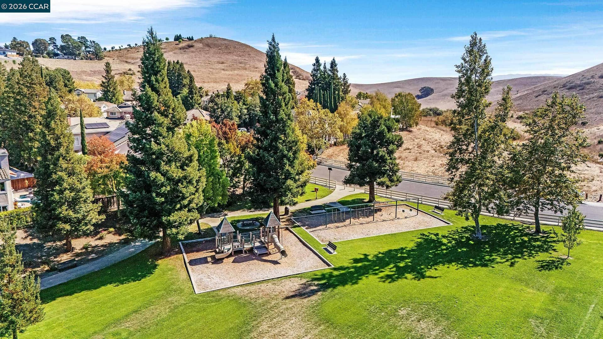 121 Parkhaven Dr, Danville, CA 94506