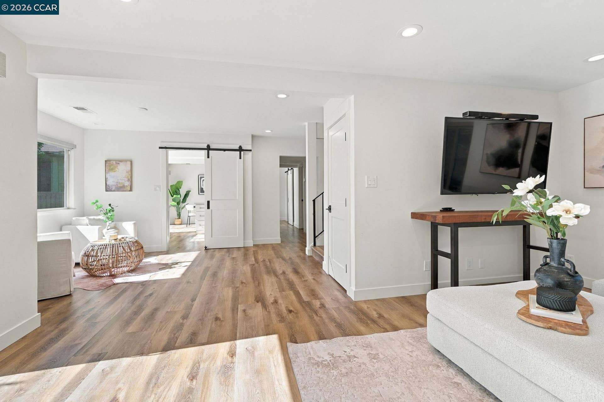1592 Candelero Dr, Walnut Creek, CA 94598