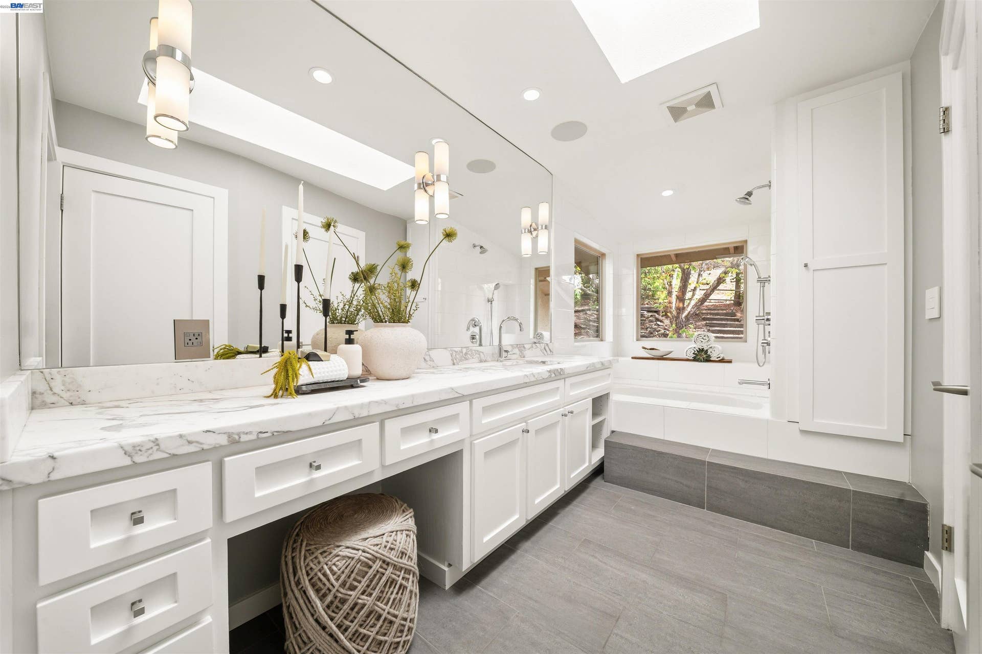 80 Leeds Ct E, Danville, CA 94526