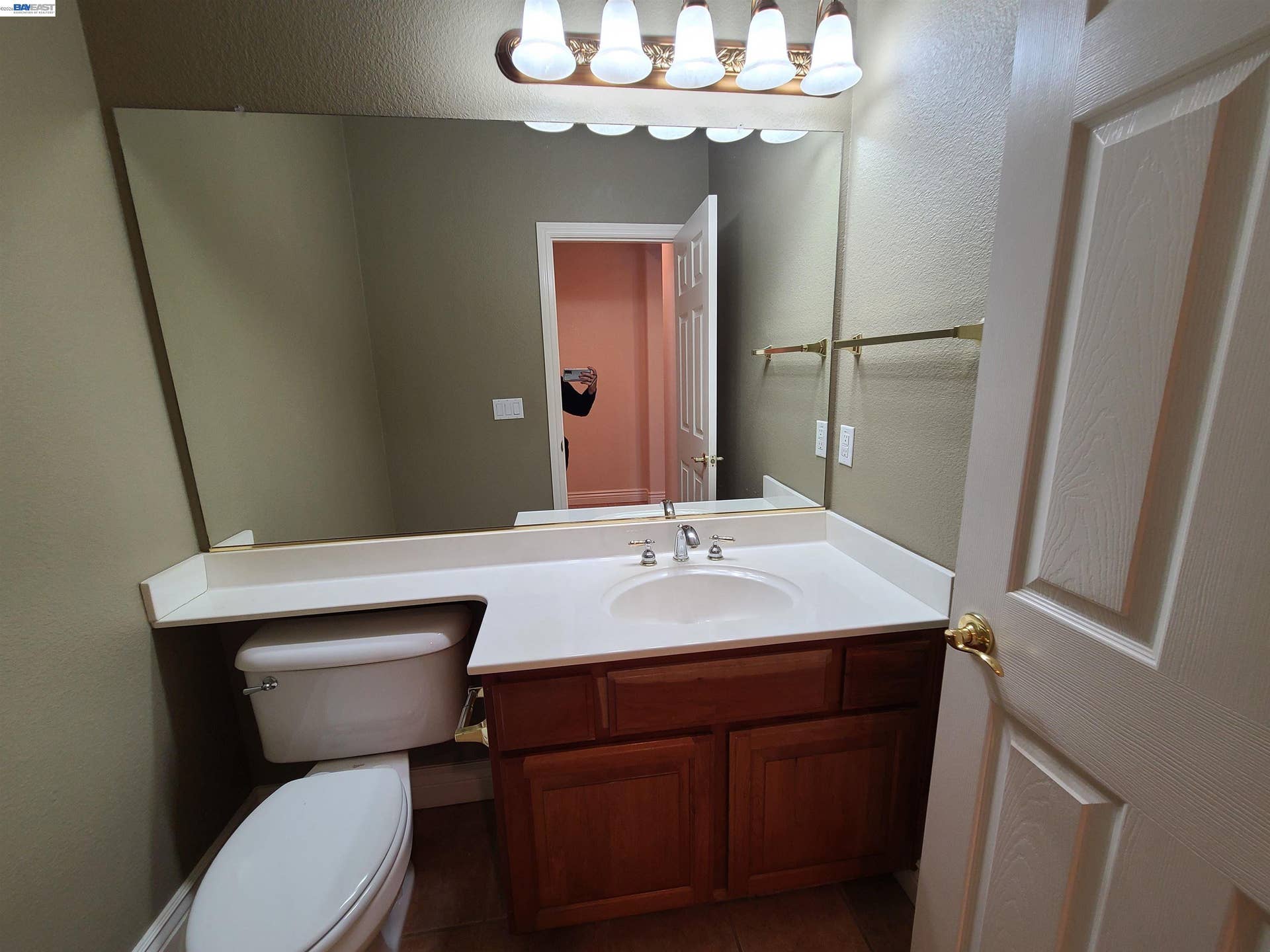204 Abigail Cir, Danville, CA 94506