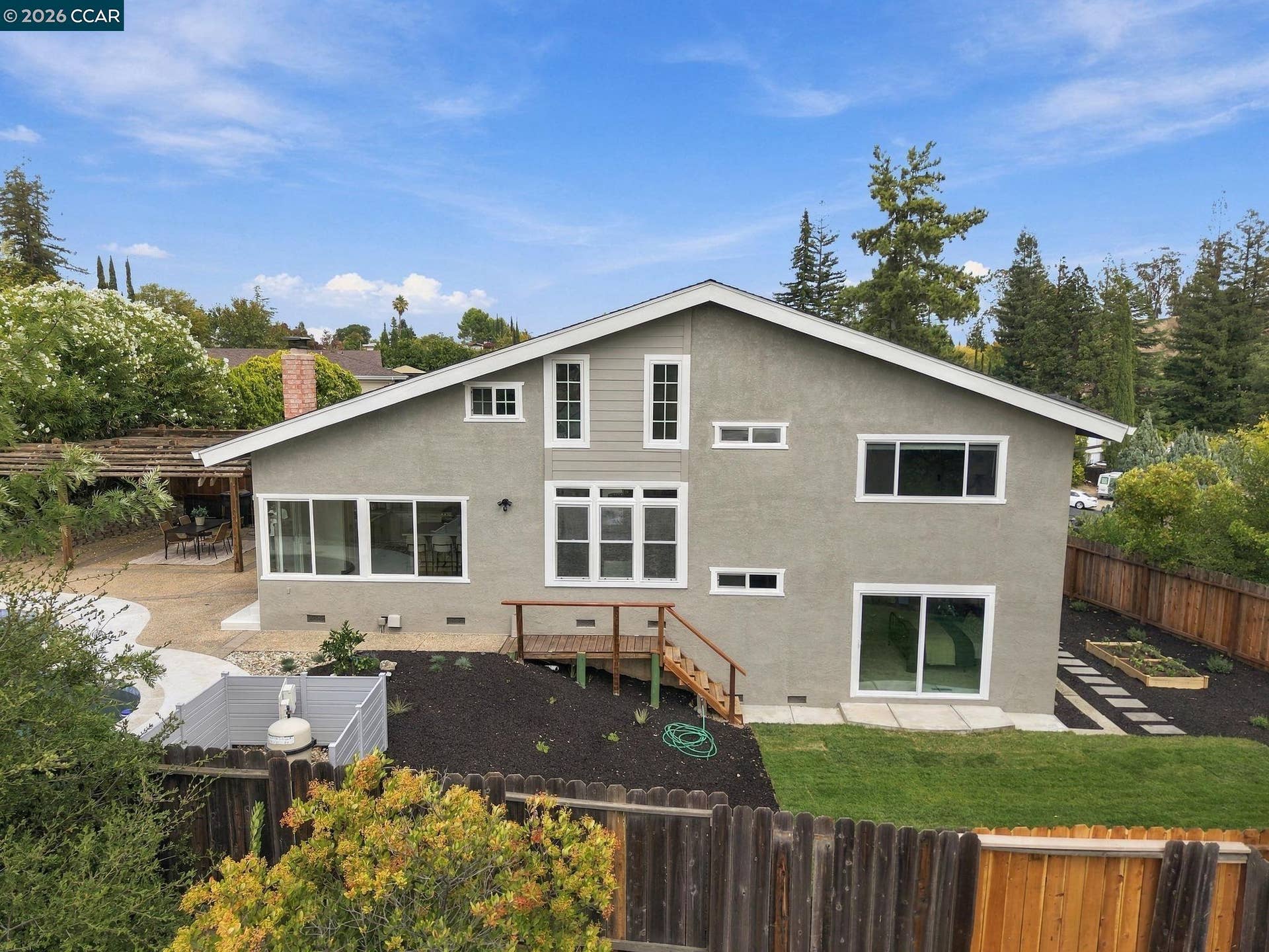 15 Citadel Ct, Pleasant Hill, CA 94523
