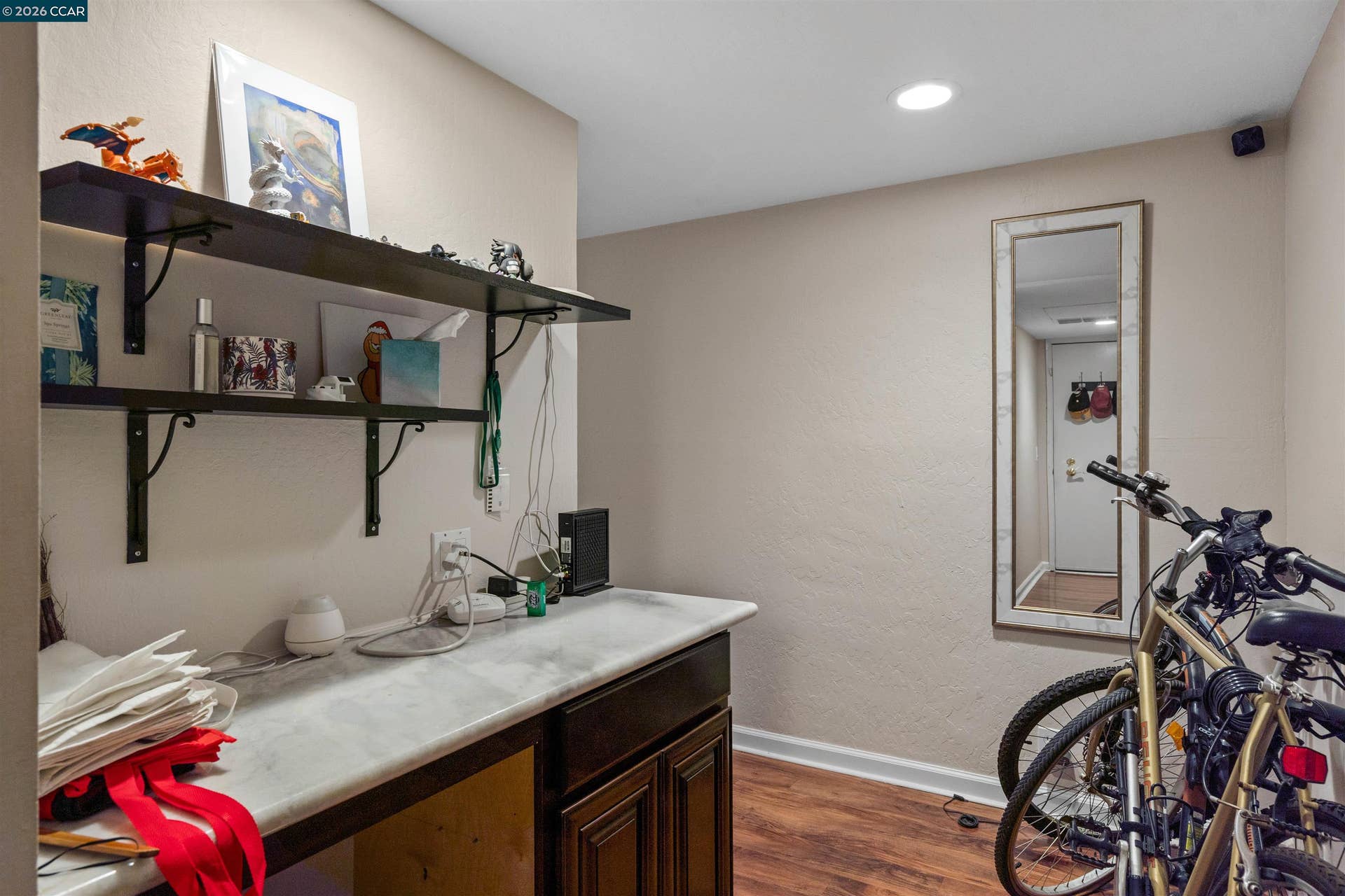 330 N Civic Dr, #410, Walnut Creek, CA 94596