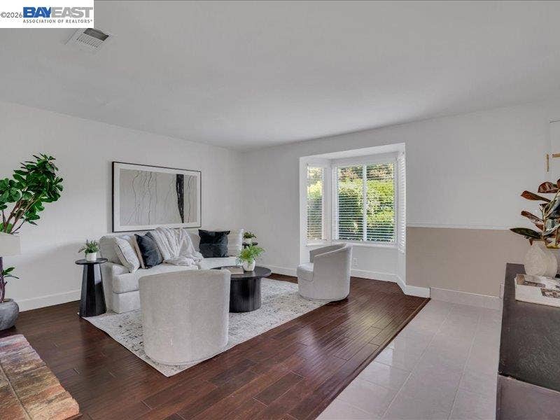 1289 Pine Creek Way, #D, Concord, CA 94520