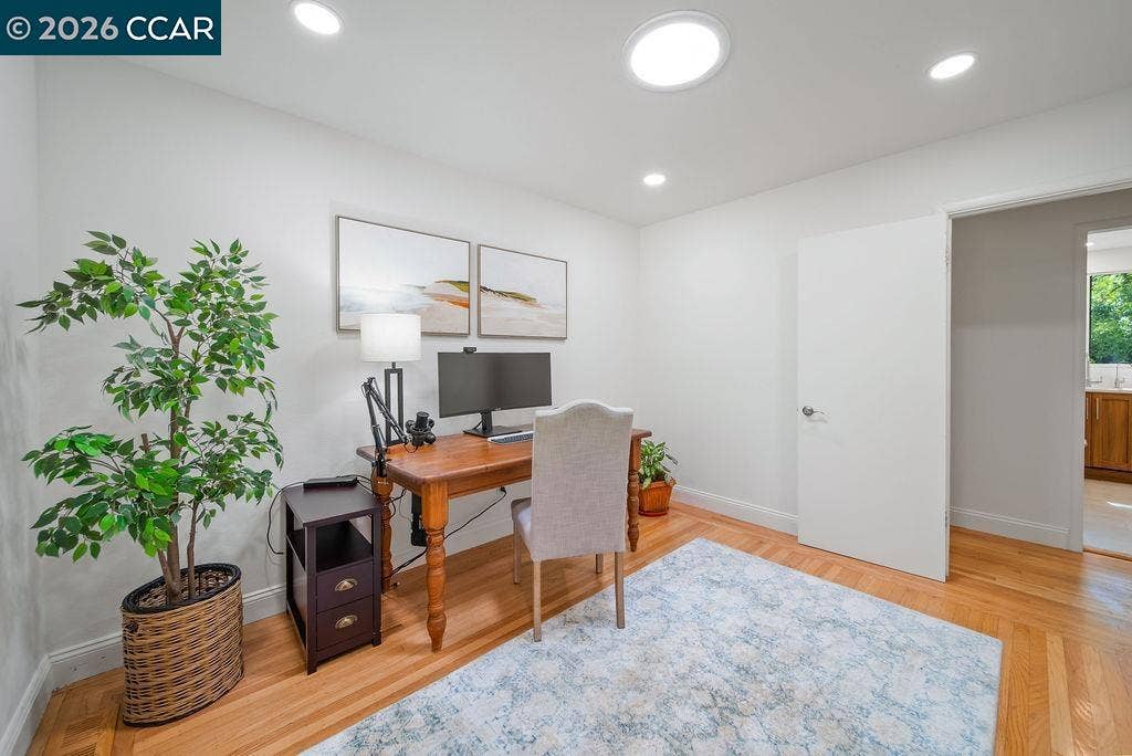 2520 San Miguel Dr, Walnut Creek, CA 94596