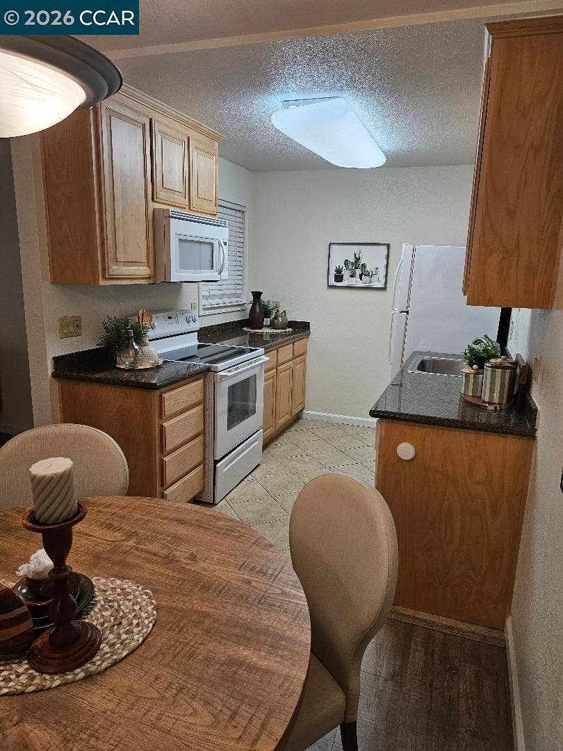 1505 Kirker Pass Rd, #102, Concord, CA 94521
