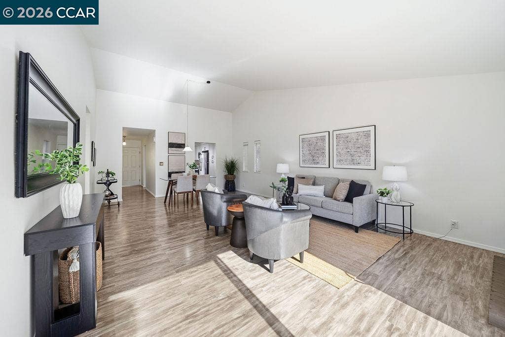 571 Europa Ct, Walnut Creek, CA 94598