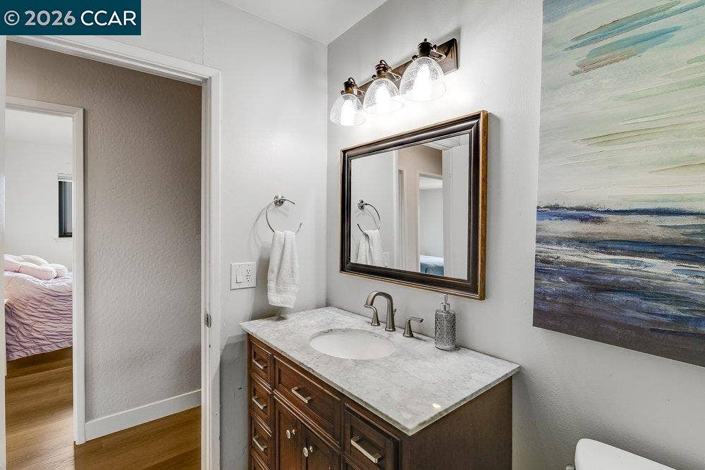 4073 Castlewood Ct, Concord, CA 94518