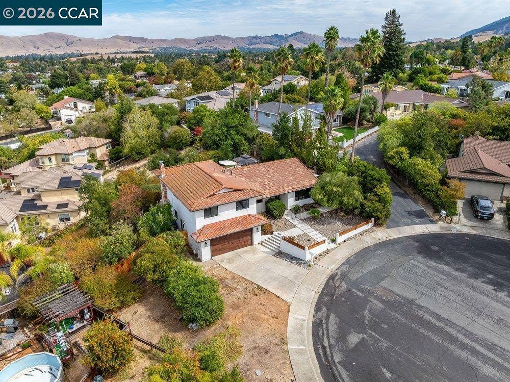 4073 Castlewood Ct, Concord, CA 94518