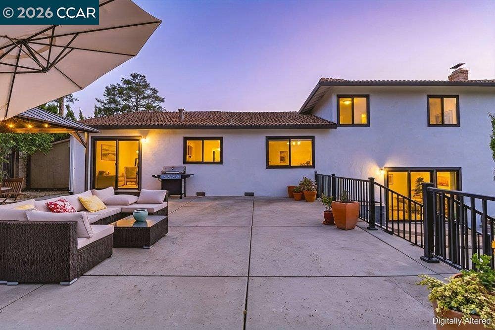 4073 Castlewood Ct, Concord, CA 94518