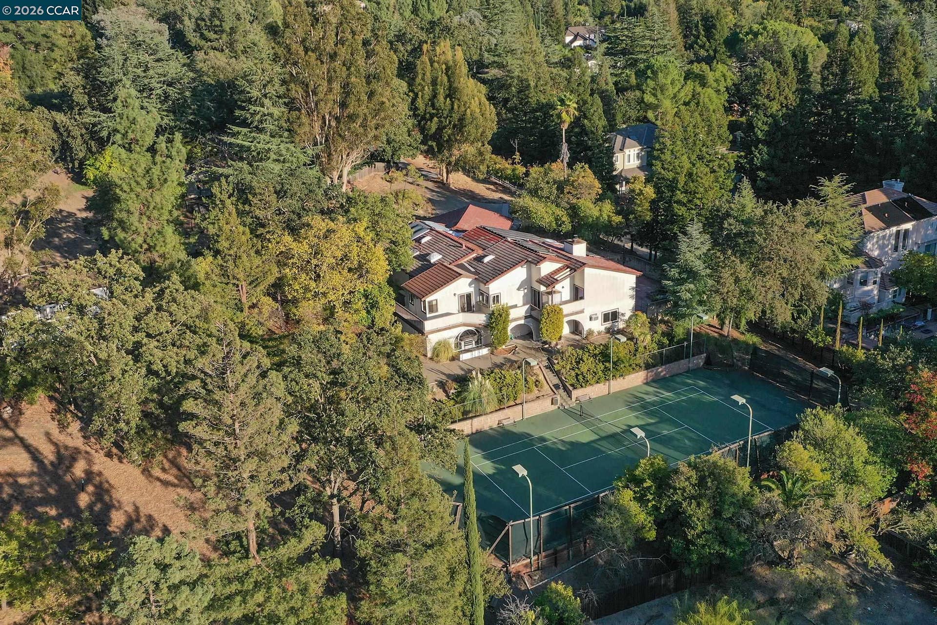 337 Livorna Heights Rd, Alamo, CA 94507