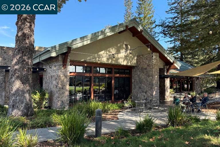 1860 Tice Creek Dr, #1218, Walnut Creek, CA 94595