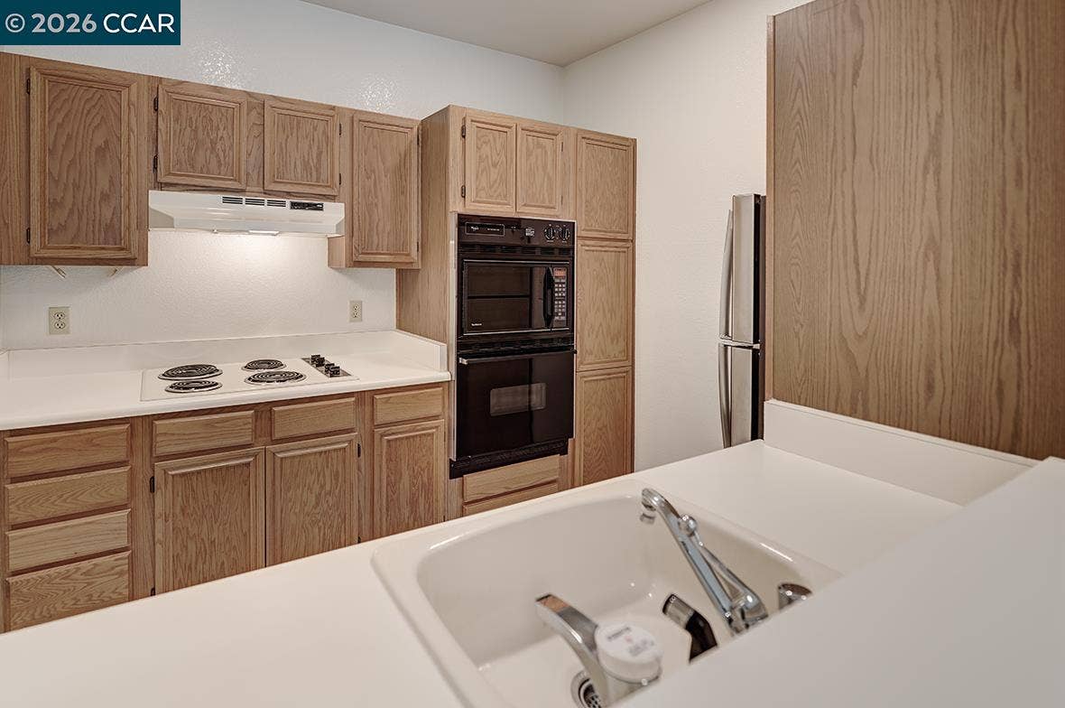 1860 Tice Creek Dr, #1218, Walnut Creek, CA 94595