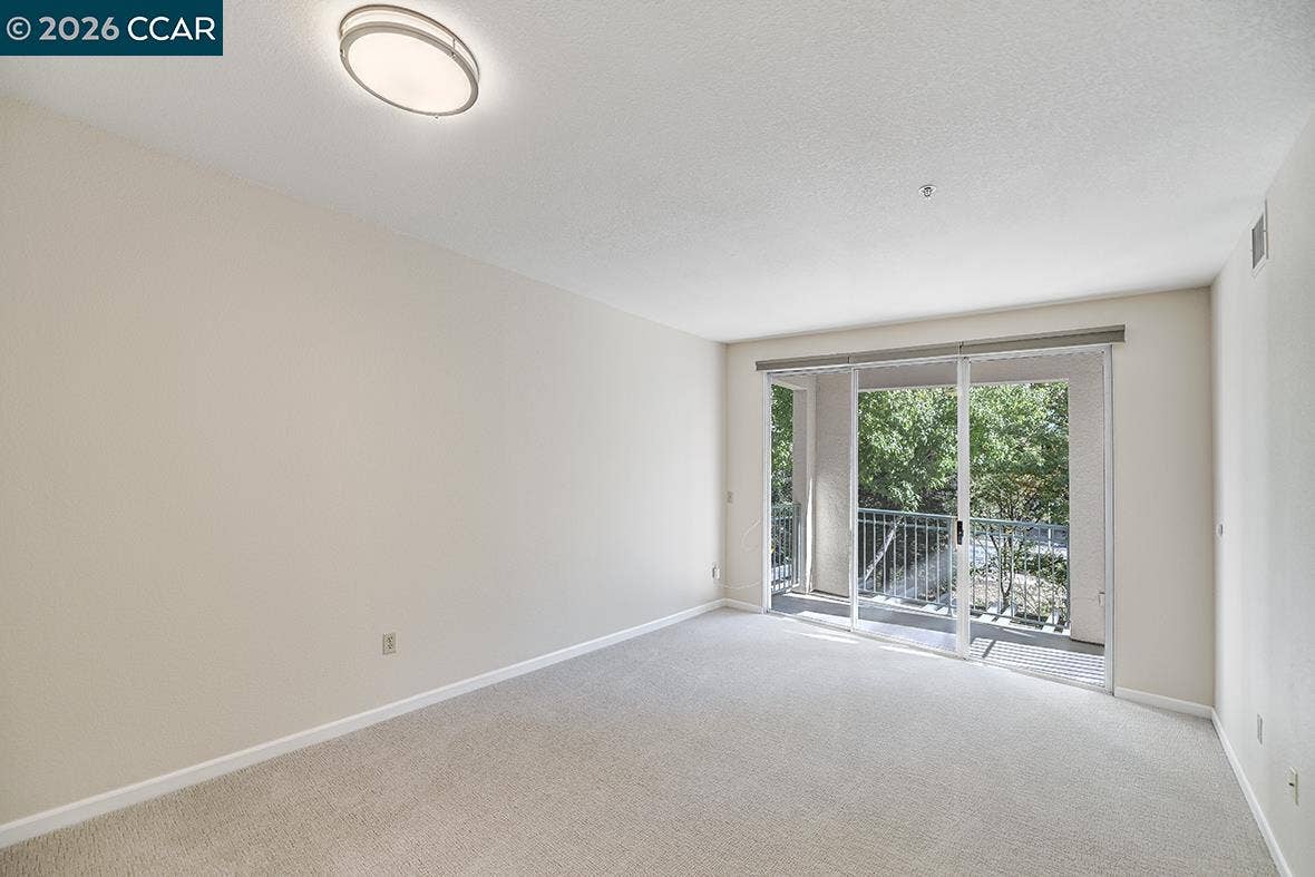 1860 Tice Creek Dr, #1218, Walnut Creek, CA 94595