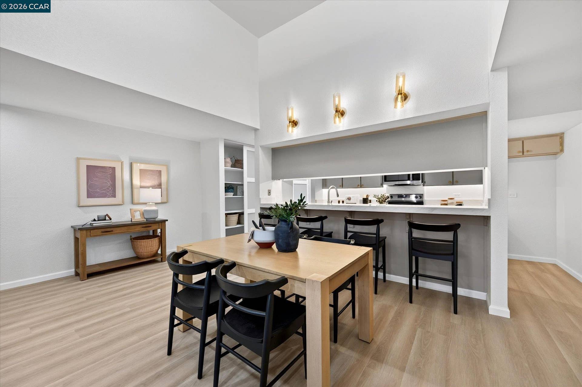 190 Cleaveland Rd, #16, Pleasant Hill, CA 94523