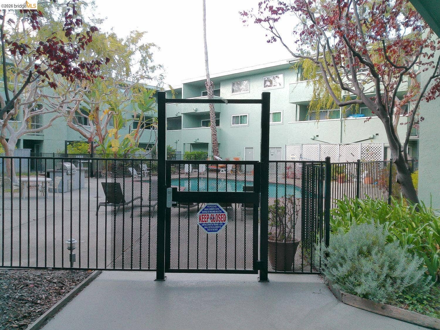 325 Kitty Hawk Rd RD, #304, Alameda, CA 94501