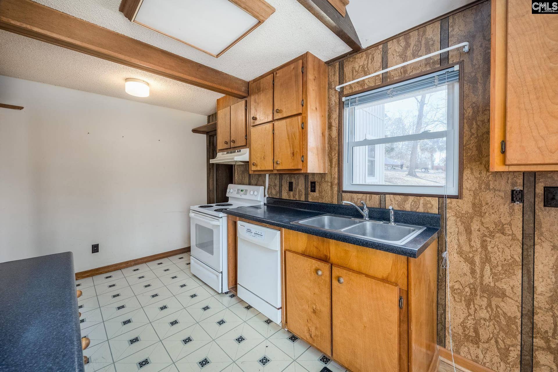 604 Newberry Drive, Chapin, SC 29036