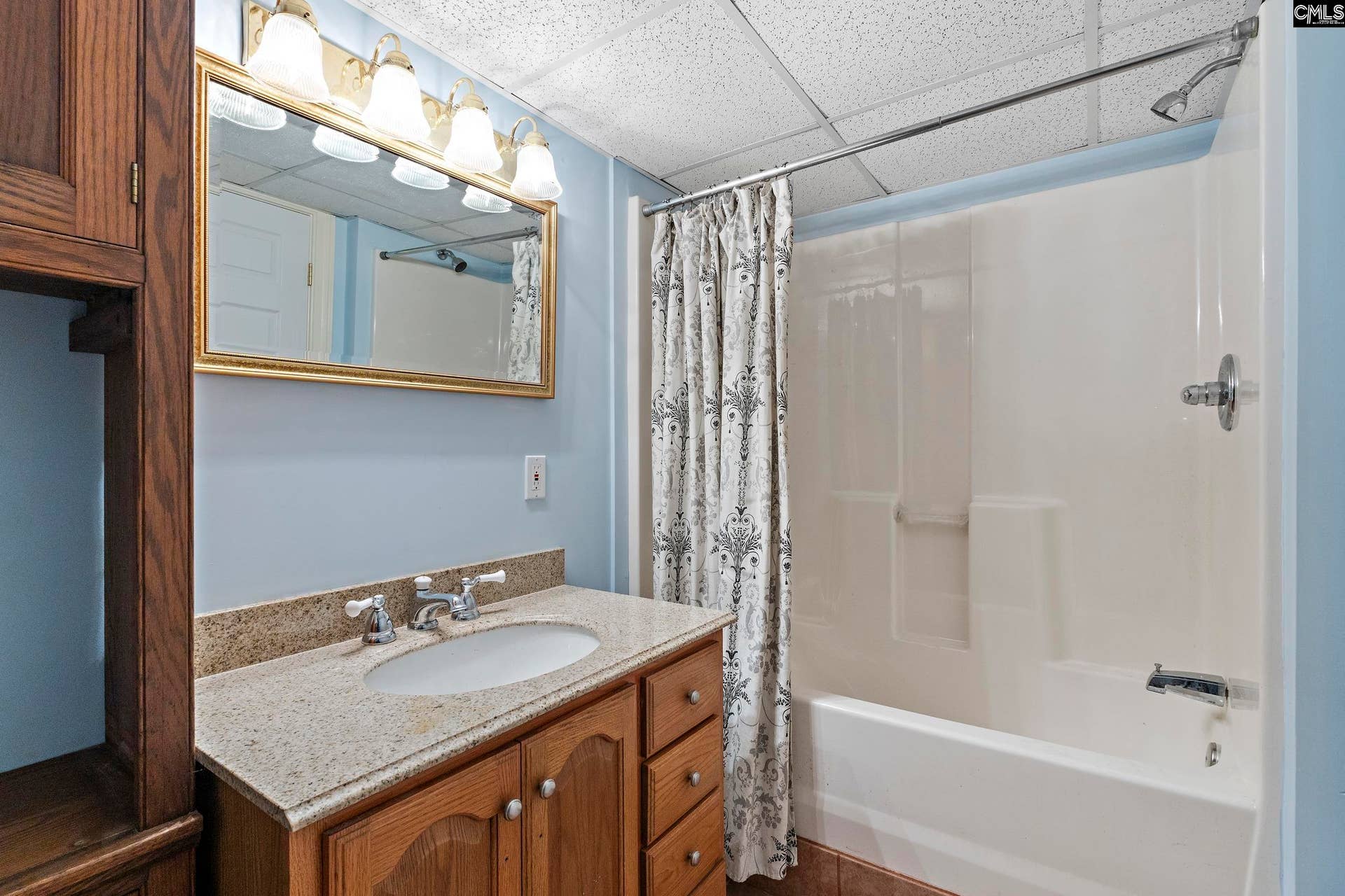 116 Lakeside Road, Chapin, SC 29036