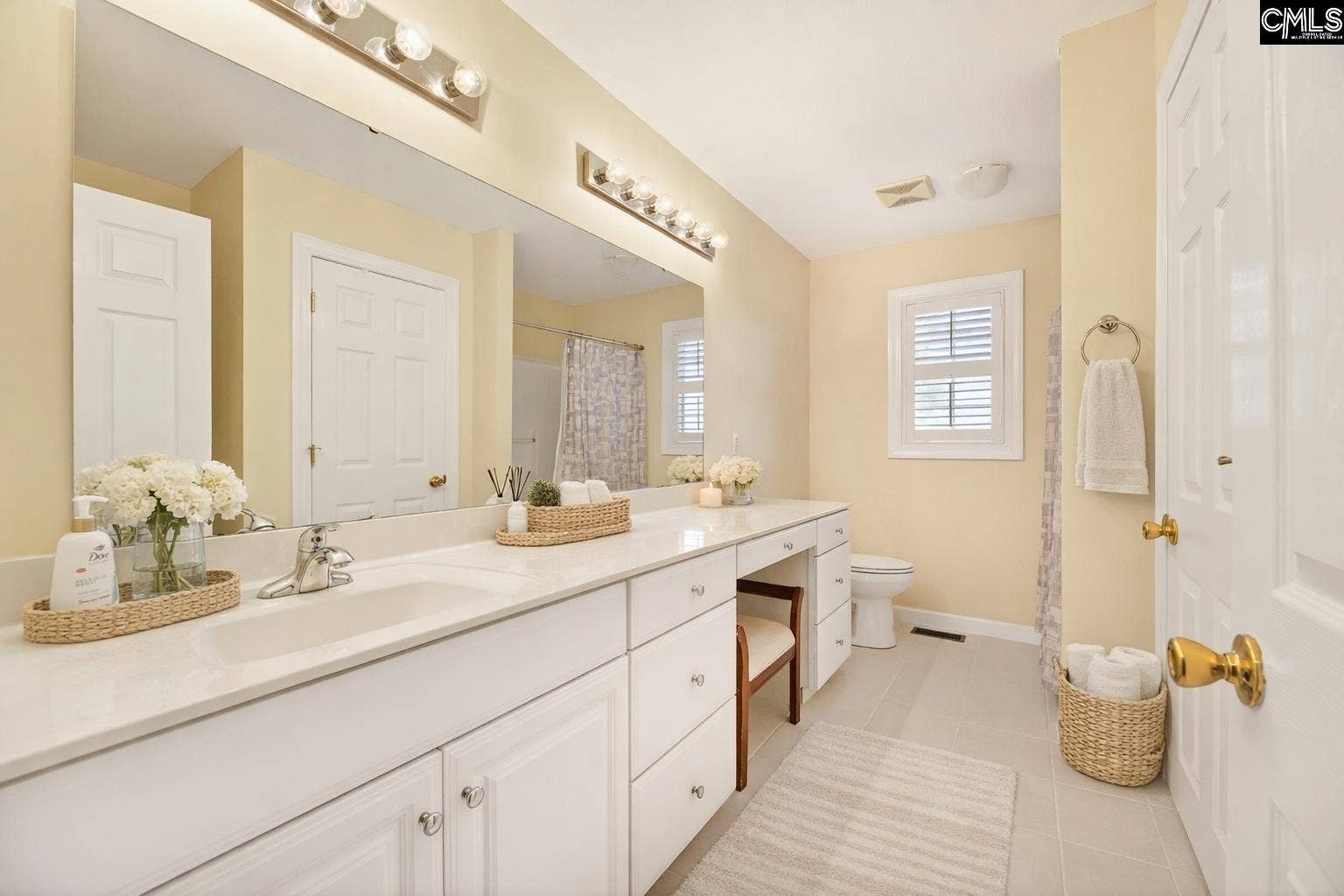 993 Pickett Level Road, Elloree, SC 29047
