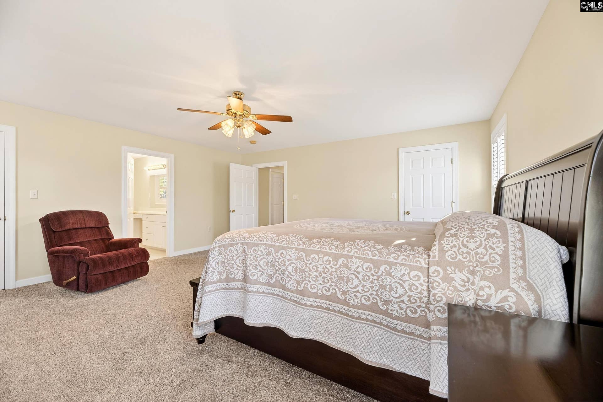 993 Pickett Level Road, Elloree, SC 29047