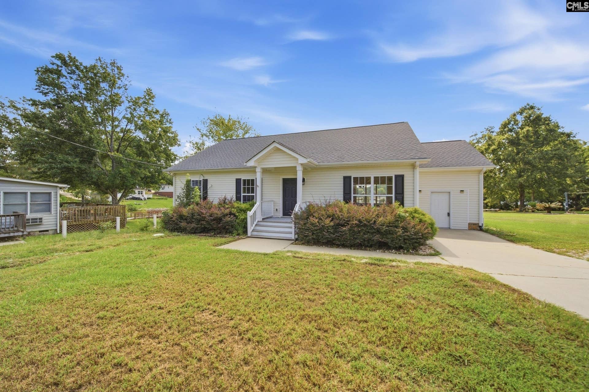 217 Lakewood Drive, Chapin, SC 29036