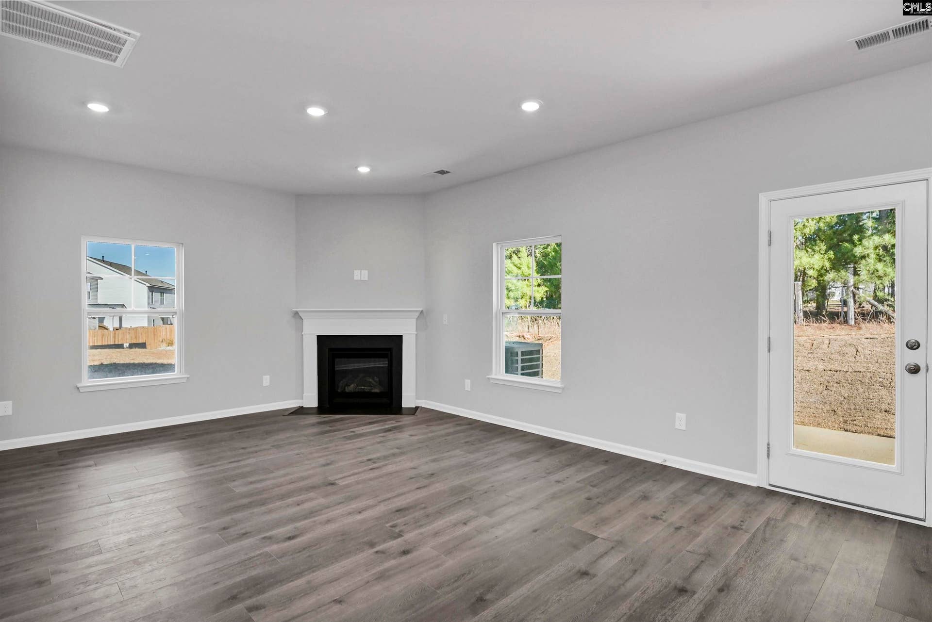 No fireplace in this plan