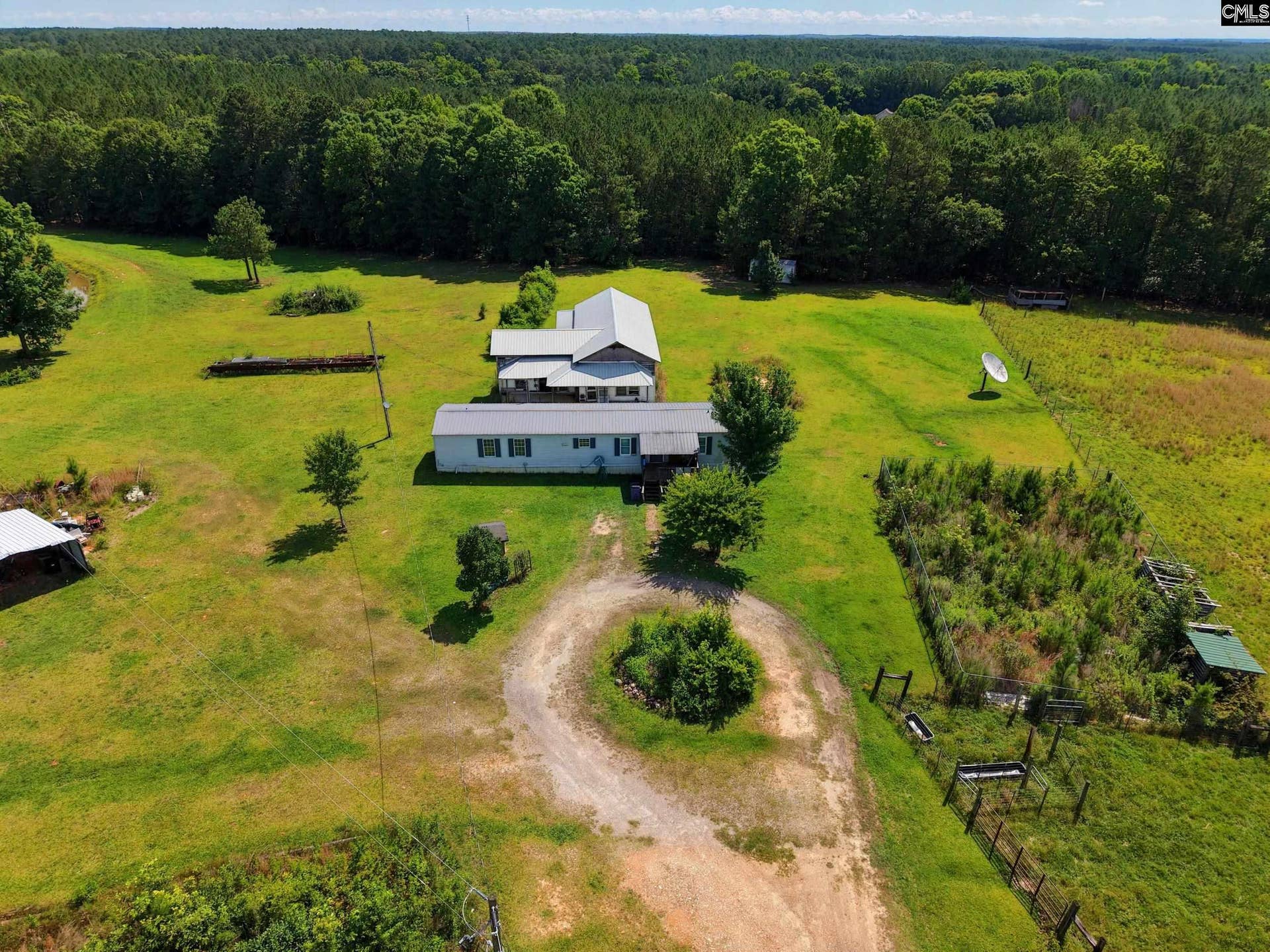 3140 Hwy 702, Chappells, SC 29037
