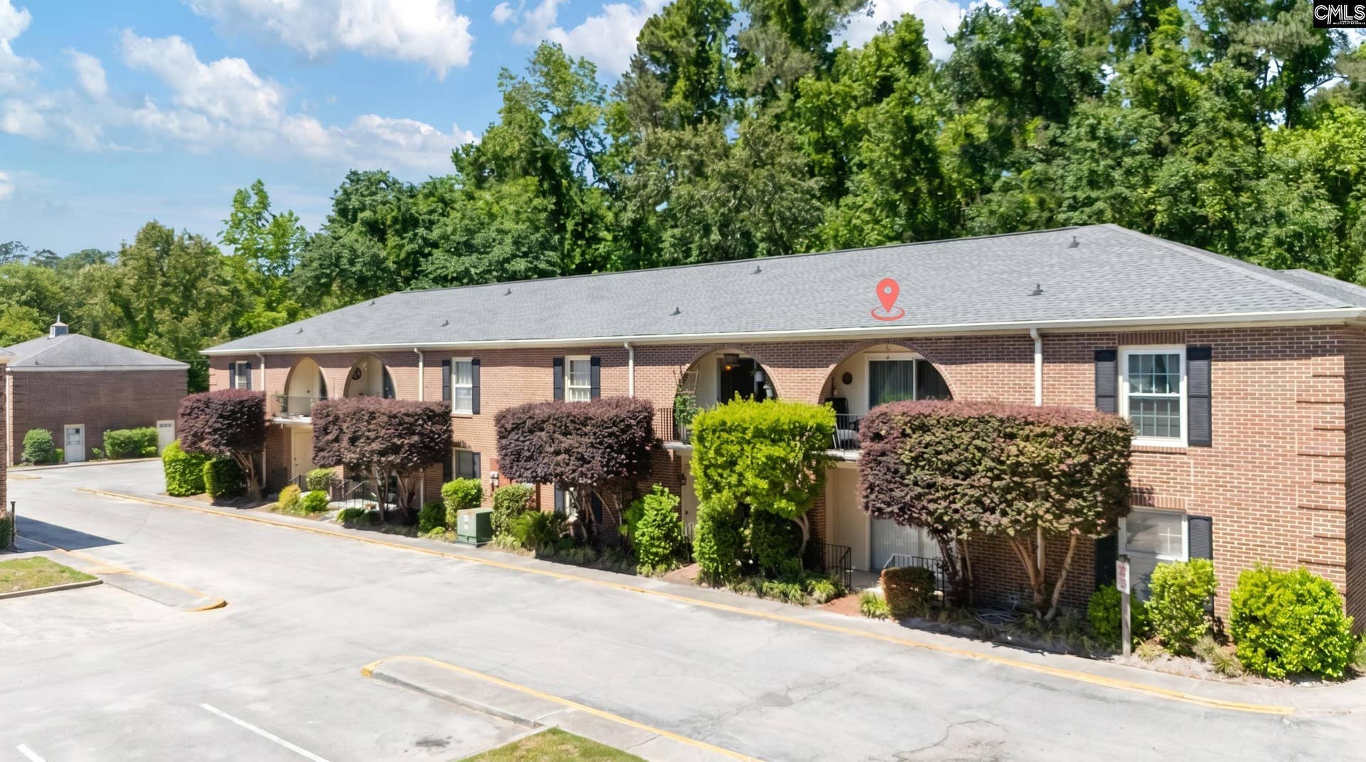 5516 Lakeshore Drive, #208, Columbia, SC 29206