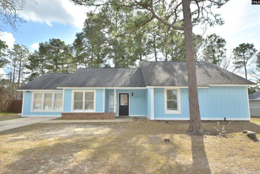 Property photo for 220 N CHATEAU Drive, Columbia, SC