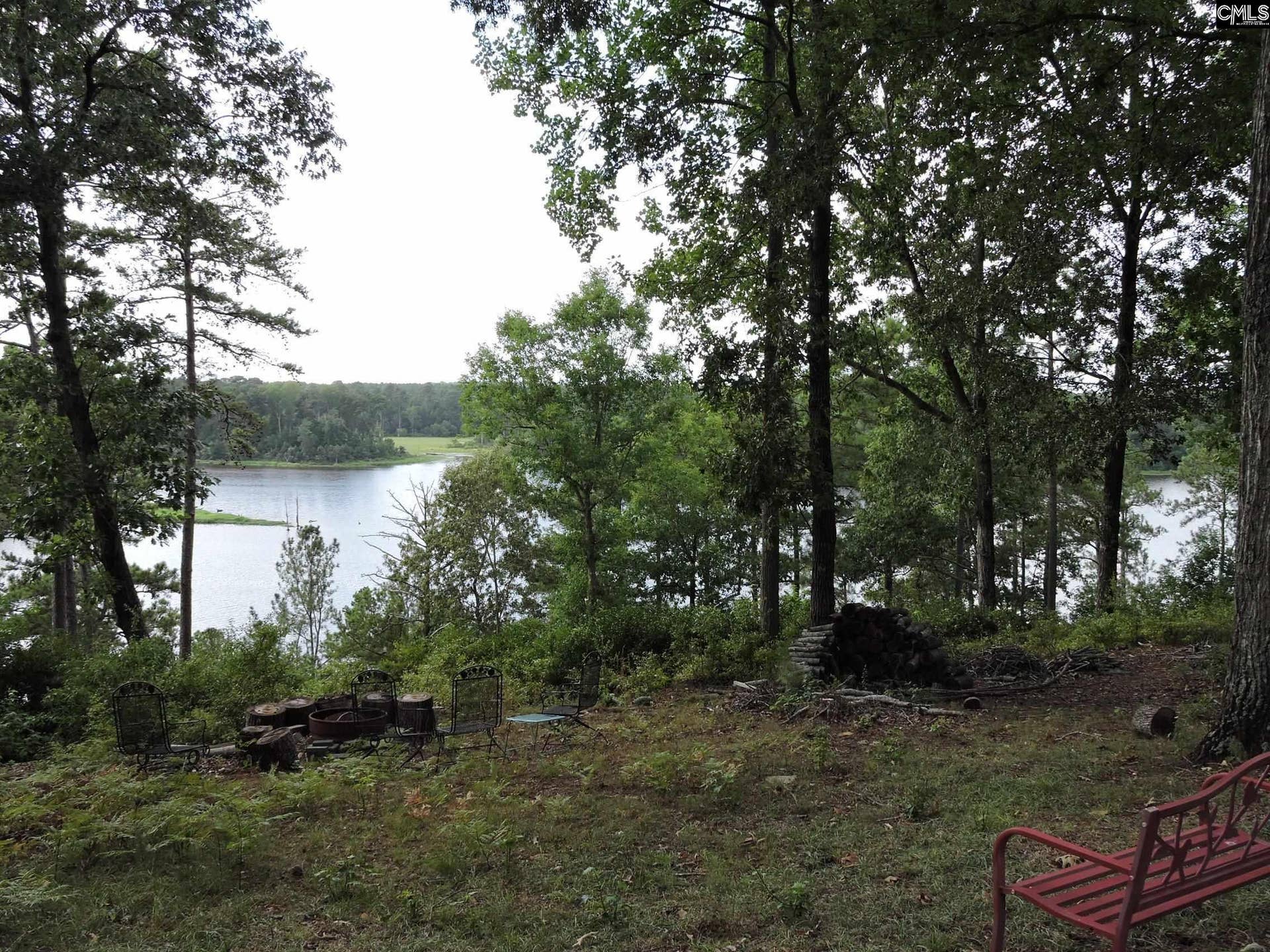 181 Saluda Bluff Rd, Batesburg, SC 29006