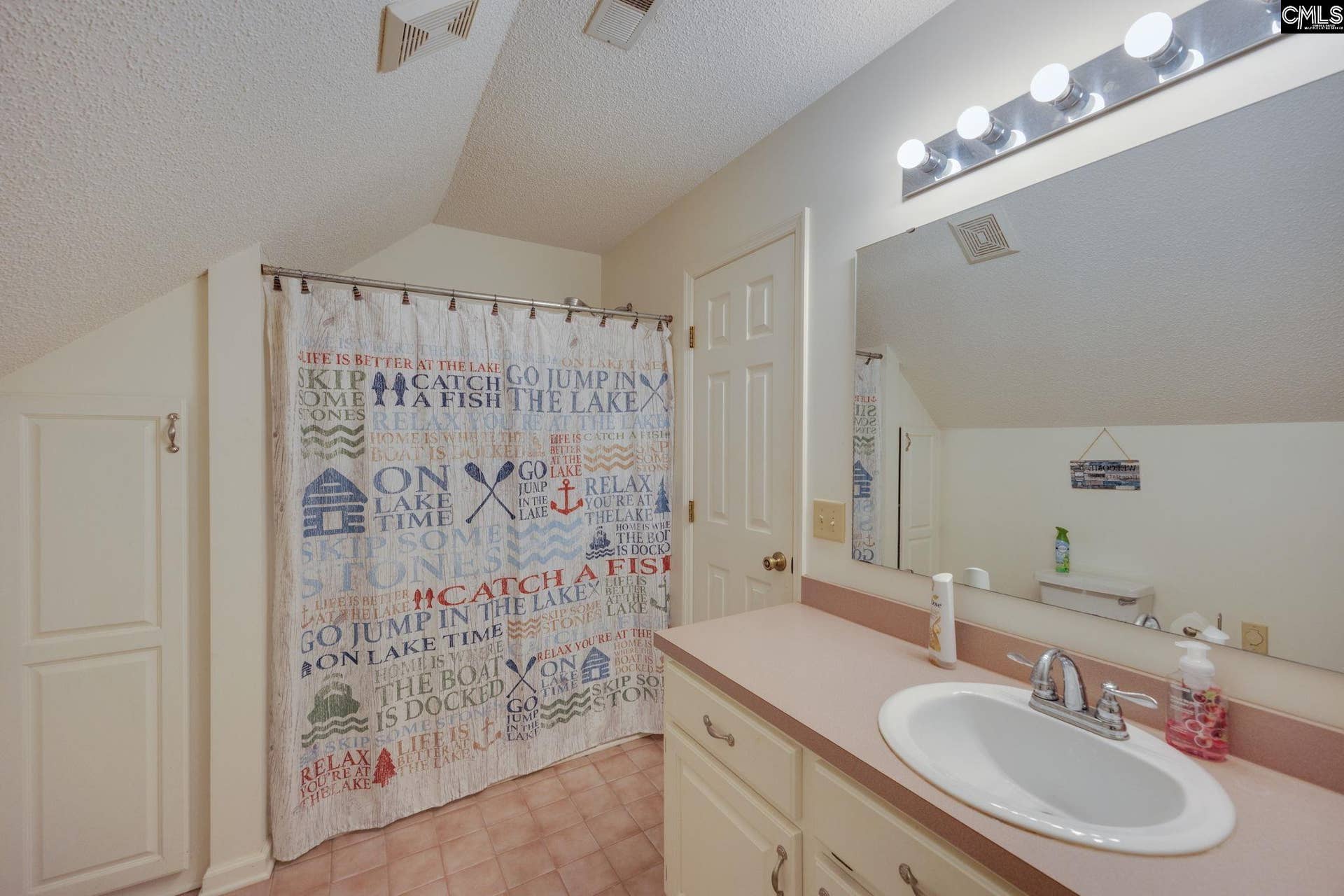 1646 Ginkgo Trail, Ridgeway, SC 29130