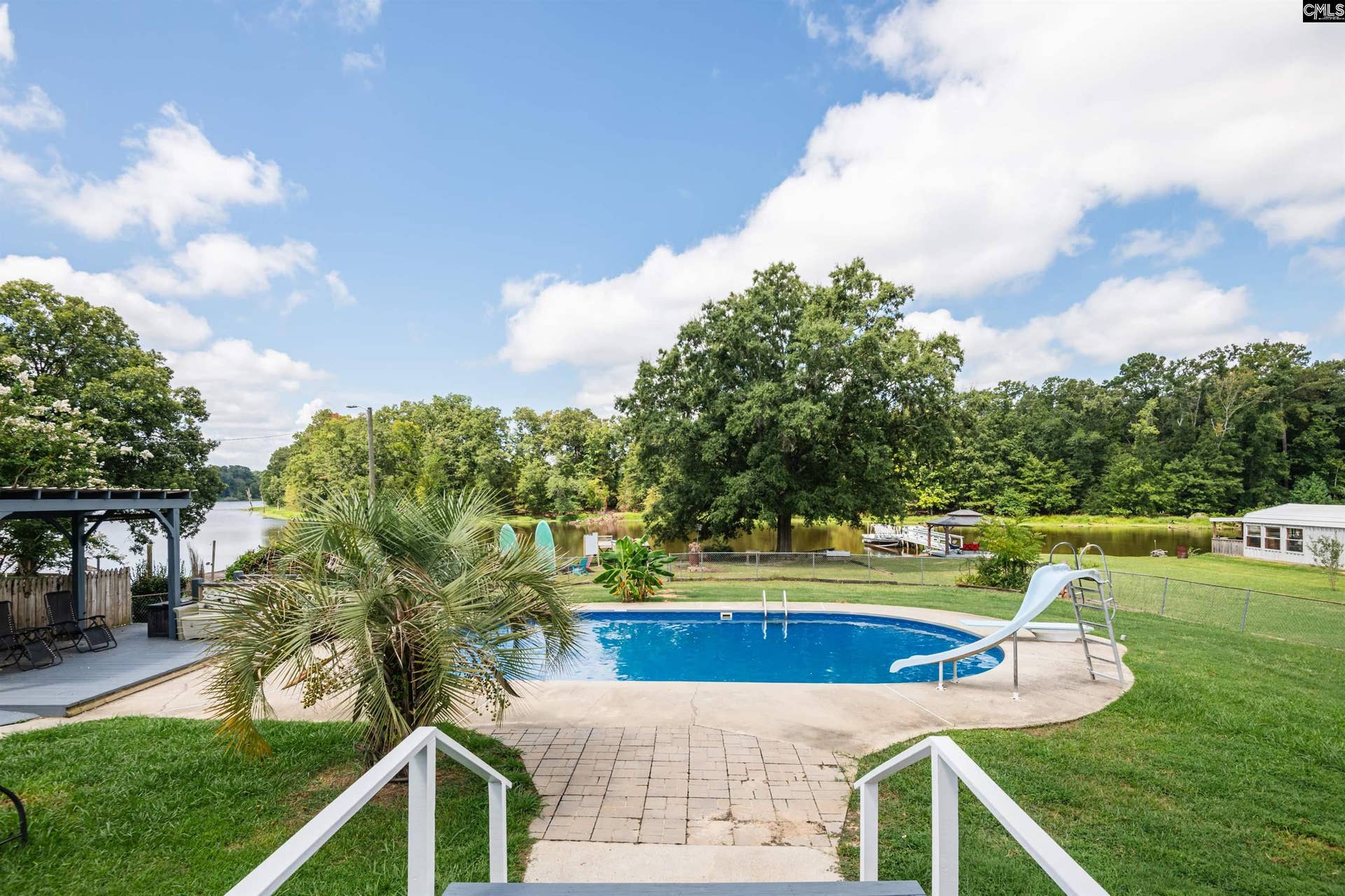 1031 Natures Cove Road, Saluda, SC 29138-7617