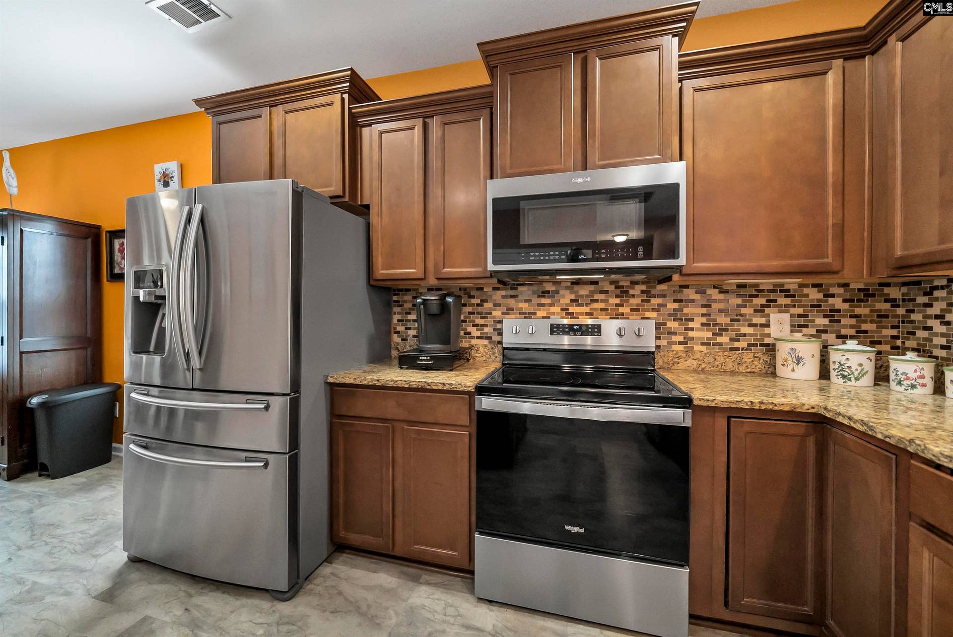 220 Glossy Green Lane, Lexington, SC 29072-8277