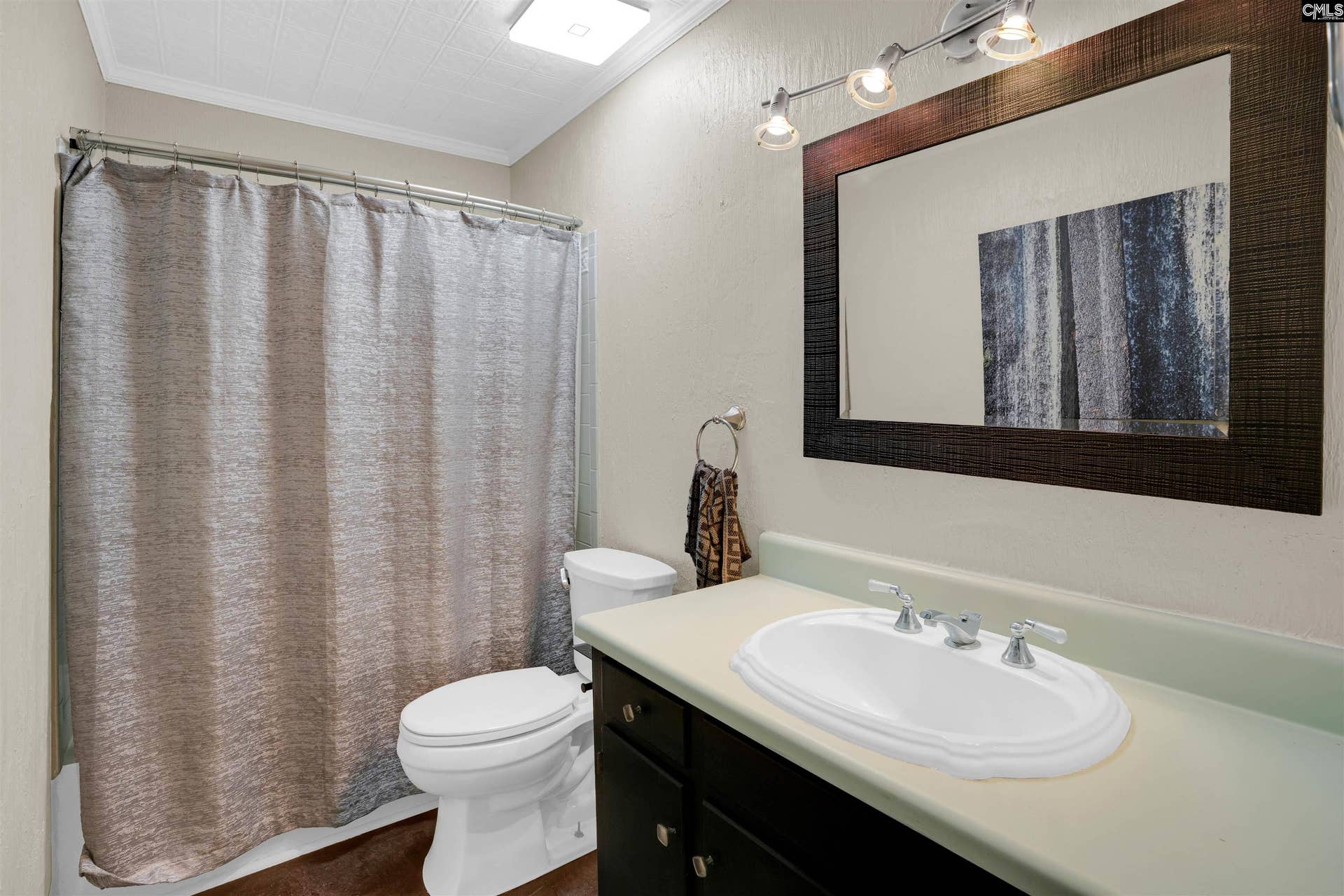 2370 Old Douglass Road, Winnsboro, SC 29180
