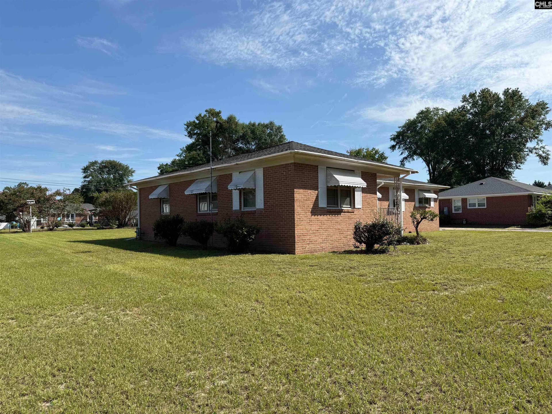 206 W Welsh Street, Kershaw, SC 29067-1544