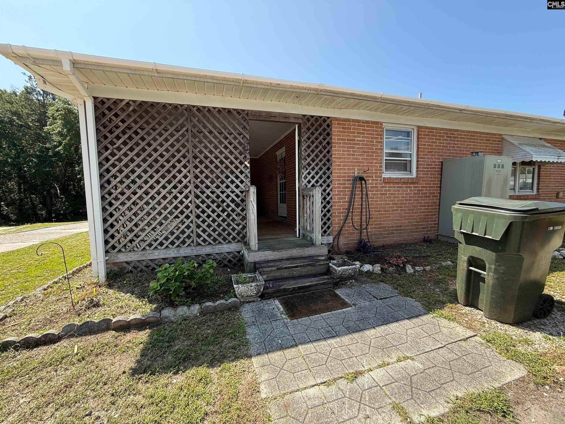 206 W Welsh Street, Kershaw, SC 29067-1544