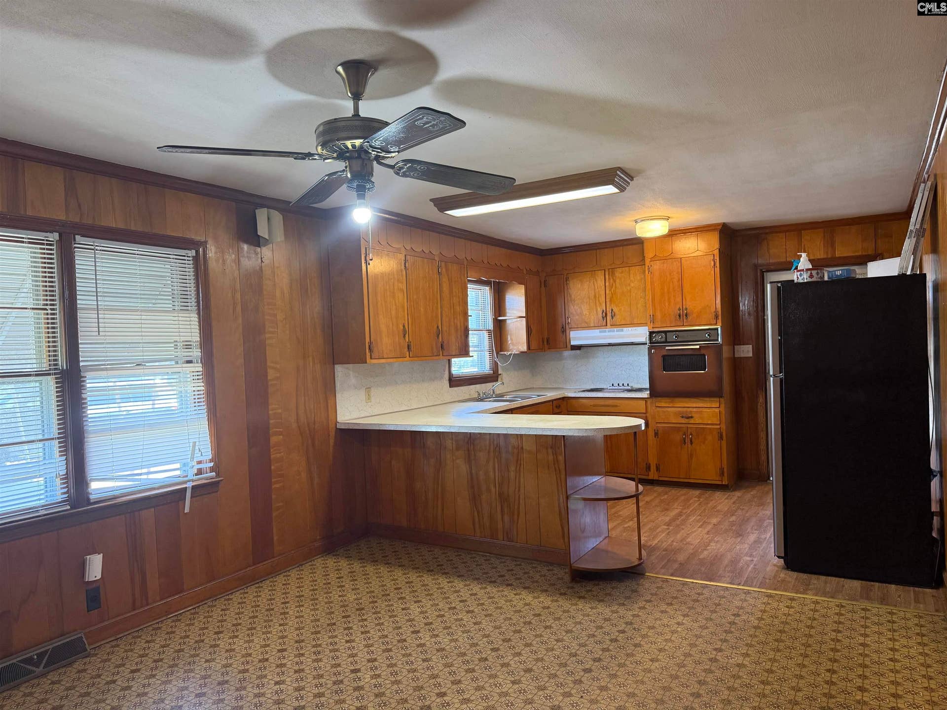 206 W Welsh Street, Kershaw, SC 29067-1544
