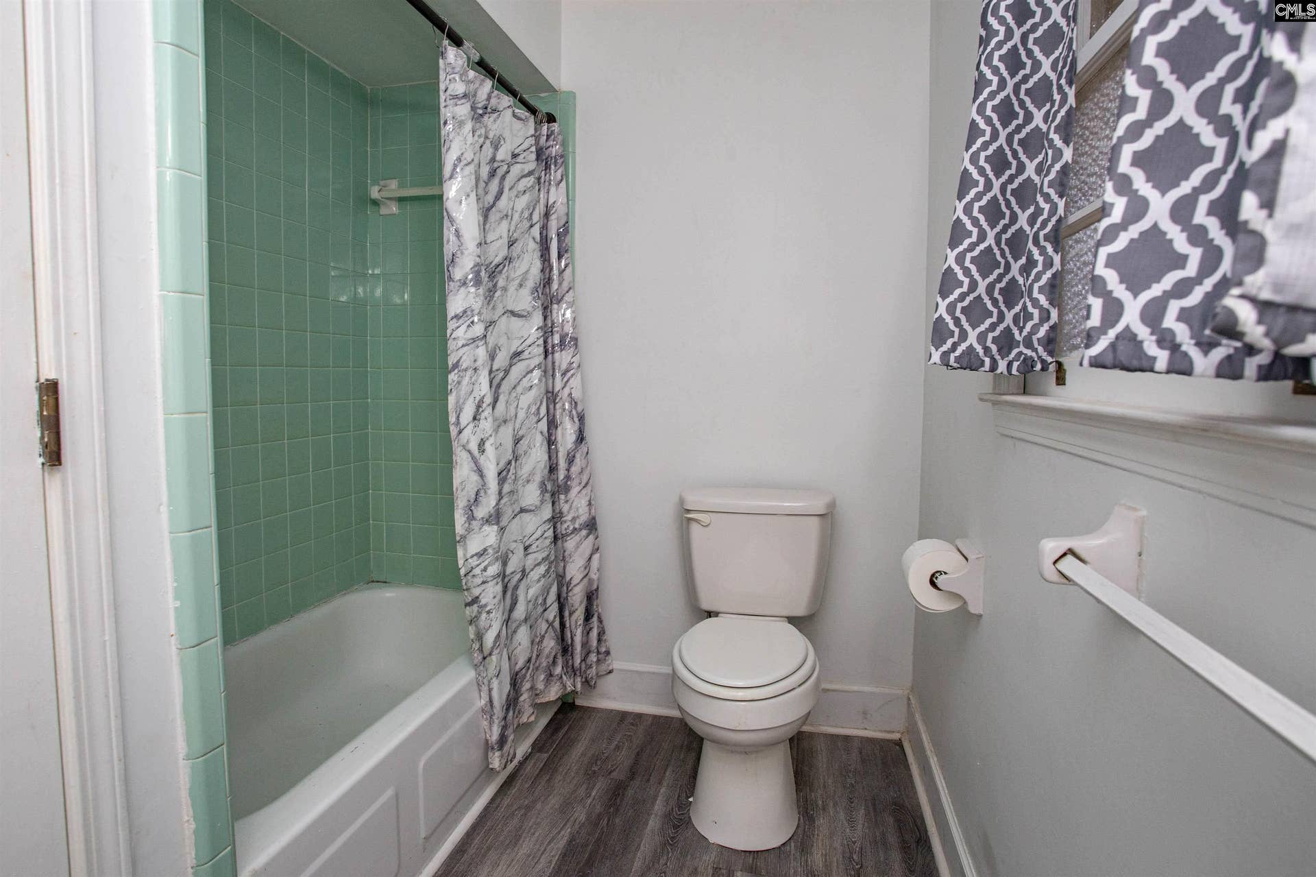 5450 Oakcrest Road, Sumter, SC 29154