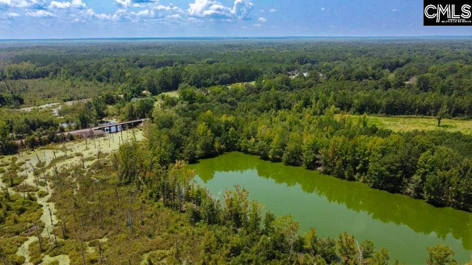 231 Ault Road, Hopkins, SC 29061