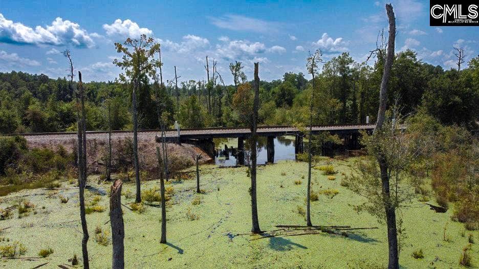 231 Ault Road, Hopkins, SC 29061
